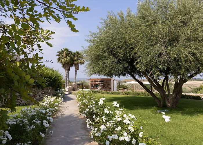 Masseria Del Carrubo